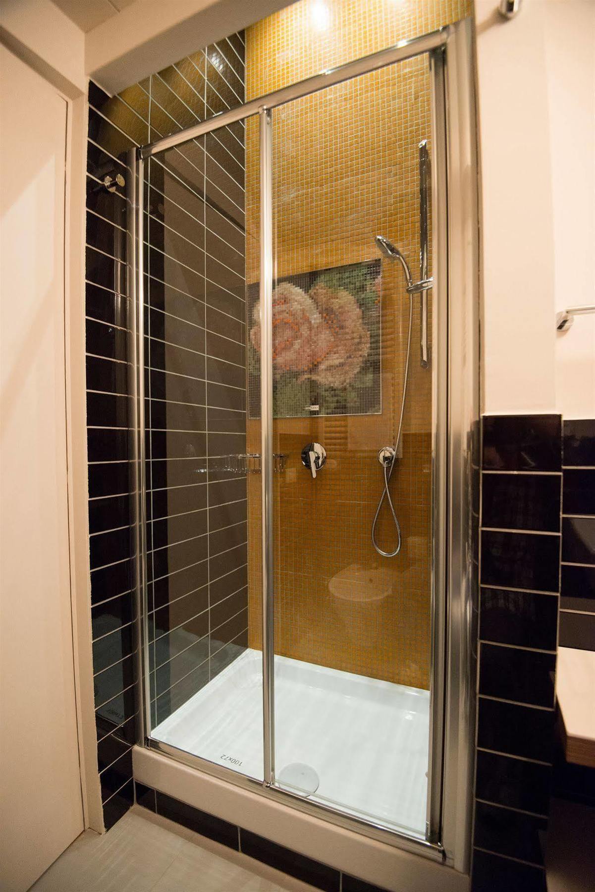 Assunta Domus Hotel Roma Ngoại thất bức ảnh